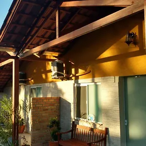 https://cabanas-itapocoroi.santa-catarina-brasil.com